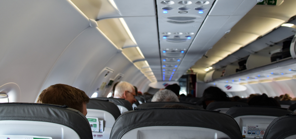 7  Tips For Surviving Long Flights