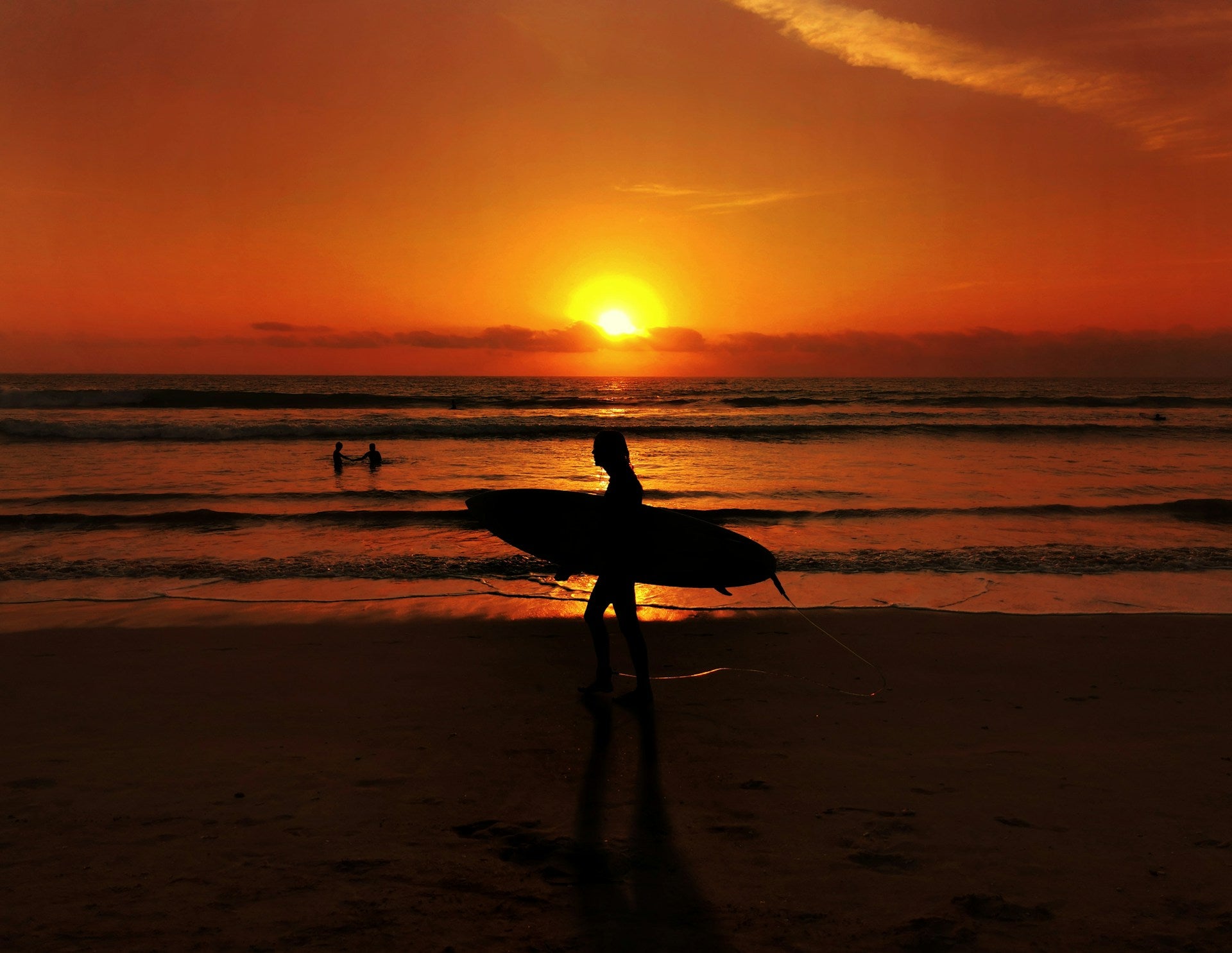 Surfing in Bali: Best Beaches for Beginners and Pros